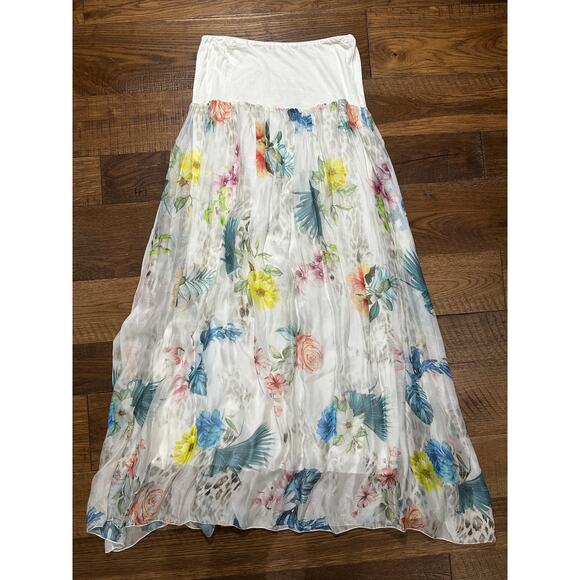 Belle France Dresses & Skirts - Vintage Made in Italy Belle France Silk Convertible Floral 
dress/skirt